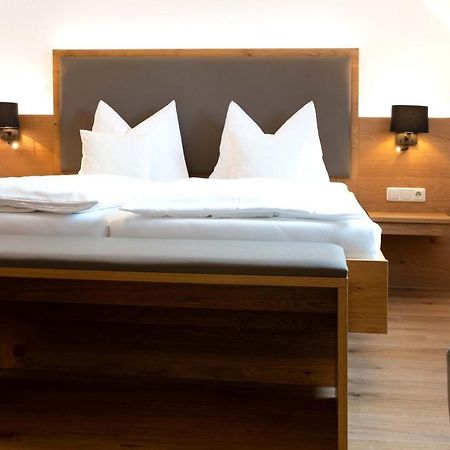 Hotel Gasthof Rosenwirt Au in der Hallertau Bagian luar foto