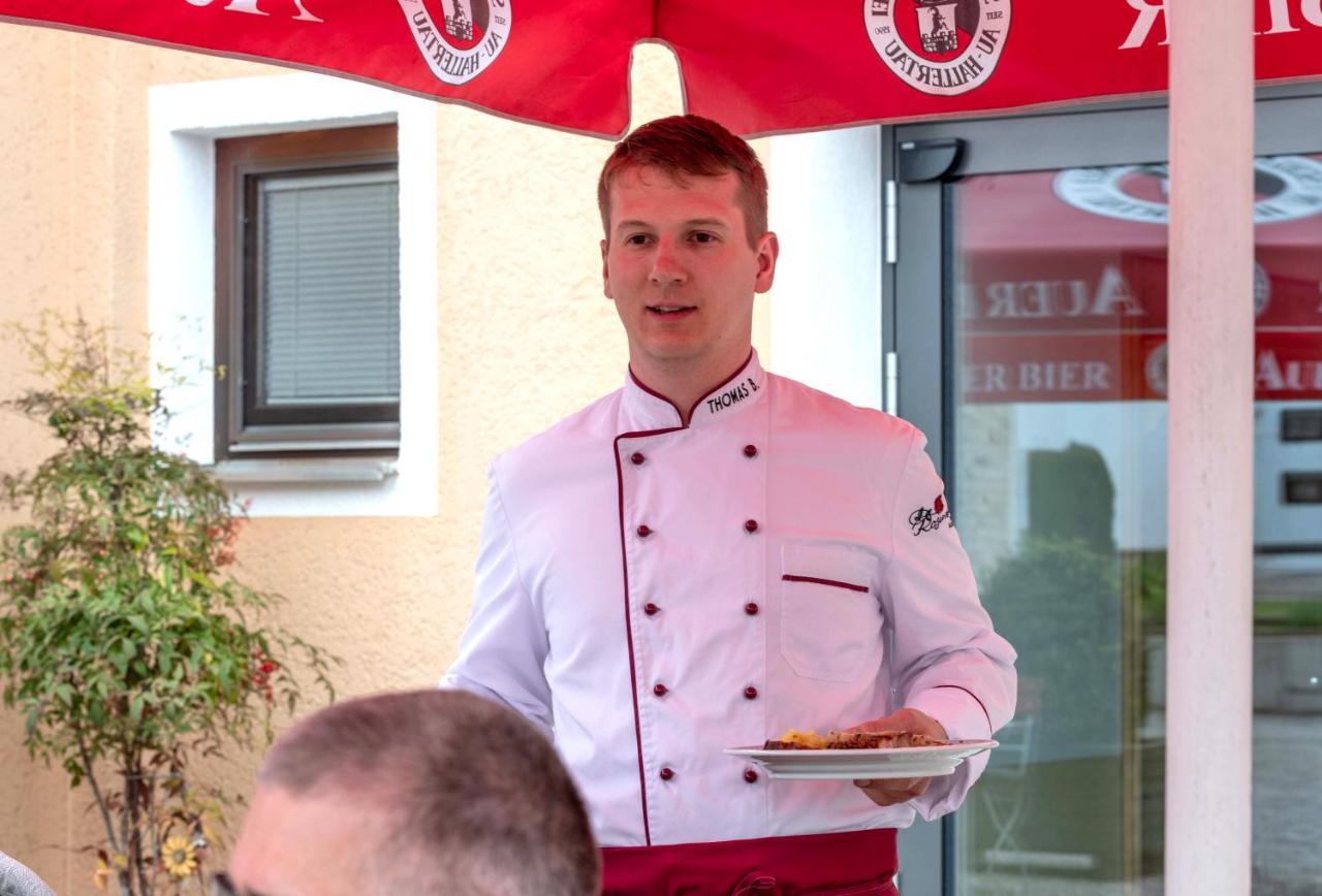 Hotel Gasthof Rosenwirt Au in der Hallertau Bagian luar foto